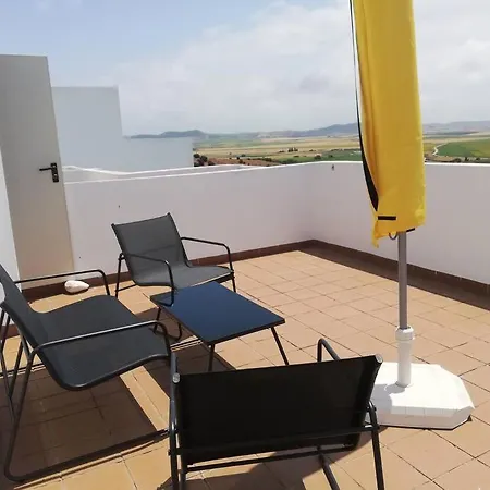 Atico Con Vistas Y Piscina En Conil Апартаменты Кониль-де-ла-Фронтера